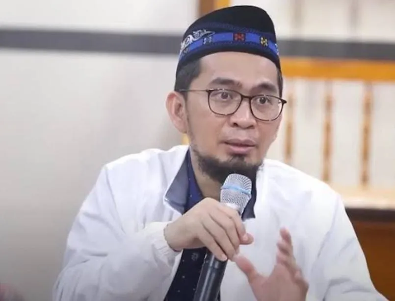 Kumpulan Foto Ustadz Adi Hidayat Terbagus dan Terlengkap 26 Foto Ustadz Adi Hidayat