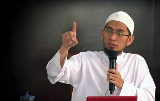 Kumpulan Foto Ustadz Adi Hidayat Terbagus dan Terlengkap 19 Foto Ustadz Adi Hidayat