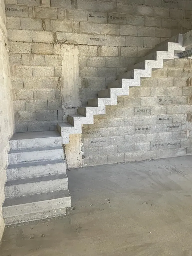 Kumpulan Gambar Tangga Beton Paling Bagus dan Terlengkap 6 Gambar Tangga Beton