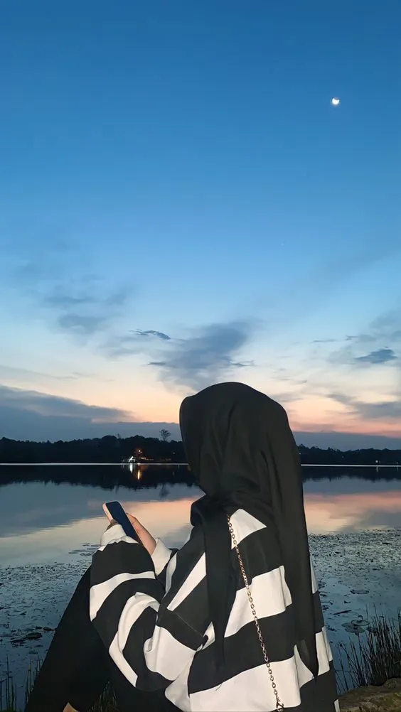 Kumpulan Gambar Wanita Berhijab Dari Belakang Galau Terbagus 12 Gambar Wanita Berhijab Dari Belakang Galau