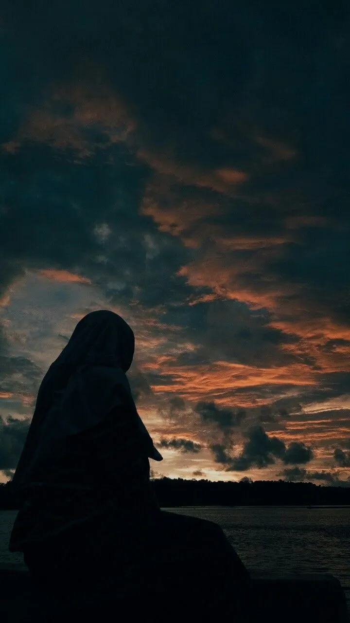 Kumpulan Gambar Wanita Berhijab Dari Belakang Galau Terbagus 29 Gambar Wanita Berhijab Dari Belakang Galau