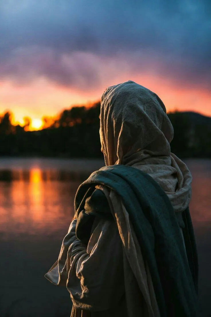 Kumpulan Gambar Wanita Berhijab Dari Belakang Galau Terbagus 4 Gambar Wanita Berhijab Dari Belakang Galau