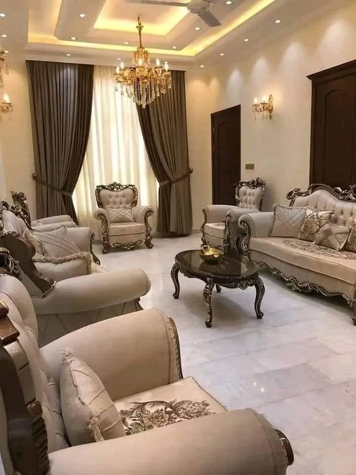 Interior Ruang Tamu Mewah Modern